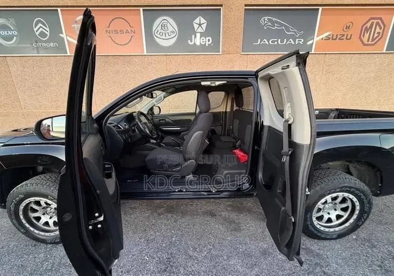 Mitsubishi L200 2020 Noir