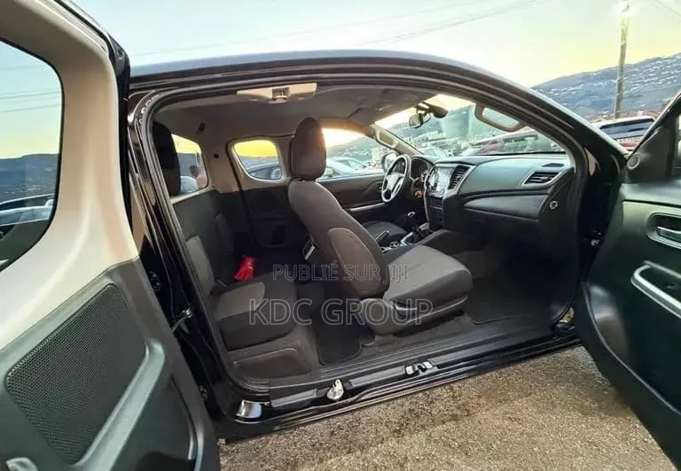 Mitsubishi L200 2020 Noir