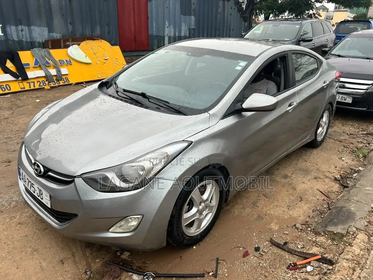 Hyundai Elantra GLS Sedan FWD (1.8L 4cyl 6M) 2013 Gris