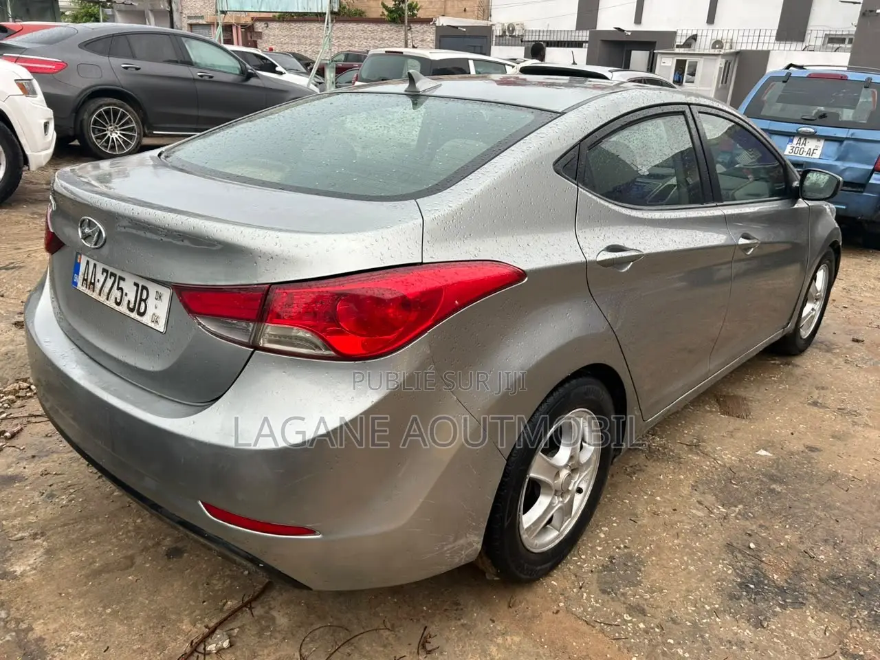 Hyundai Elantra GLS Sedan FWD (1.8L 4cyl 6M) 2013 Gris