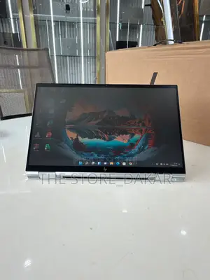 Nouveau HP EliteBook x360 1040 G7 16GB Intel Core i5 SSD 512GB
