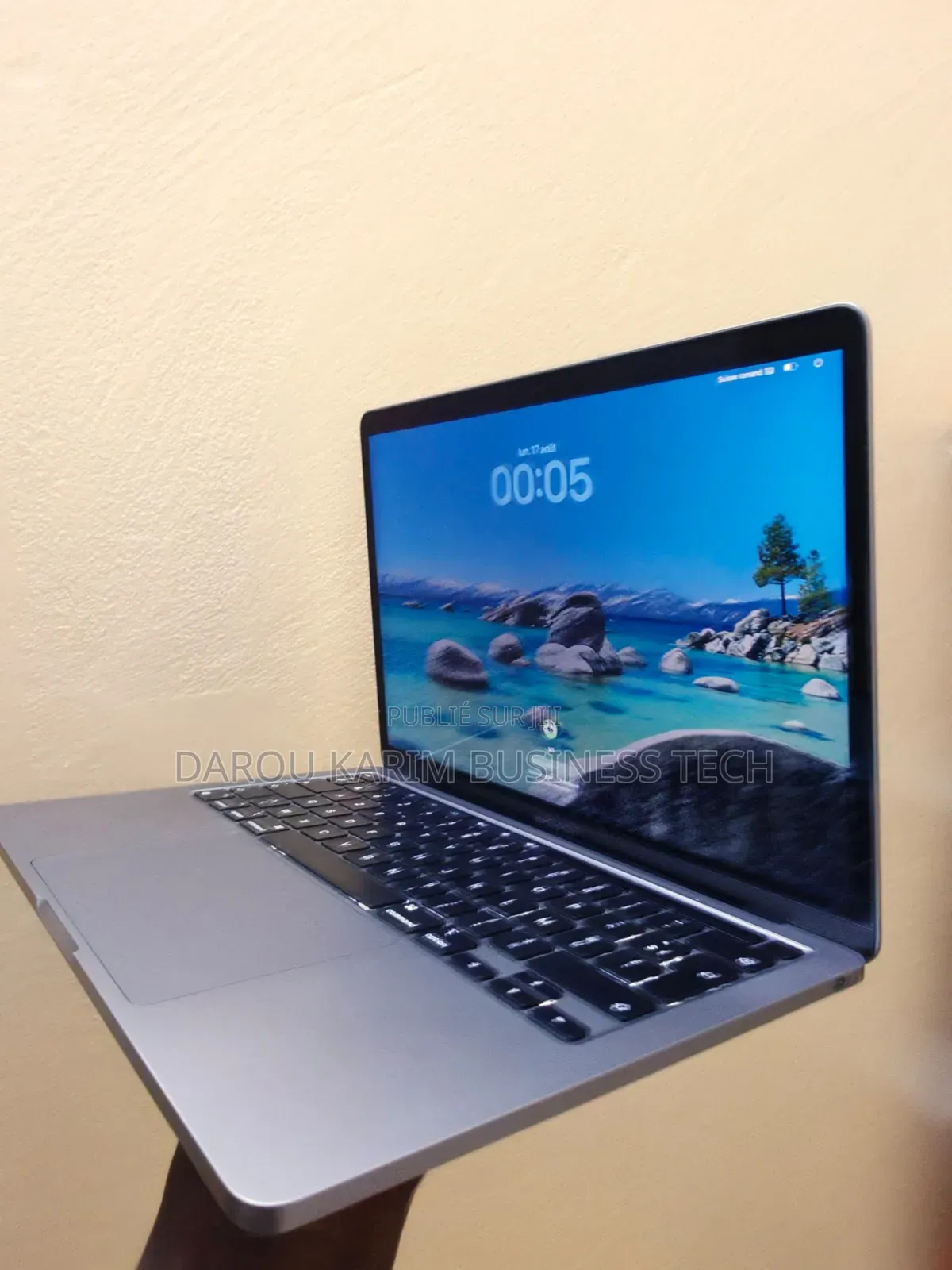 Nouveau Apple MacBook Pro 2020 M1 8GB Apple M1 SSD 256GB