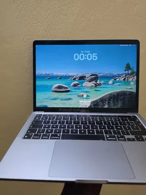 Nouveau Apple MacBook Pro 2020 M1 8GB Apple M1 SSD 256GB