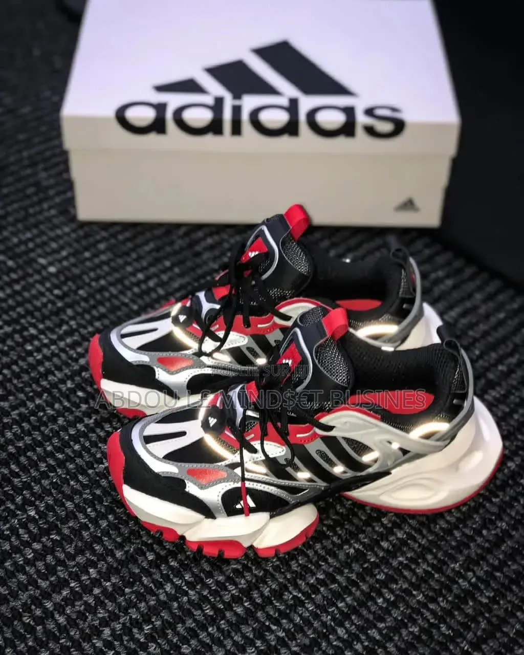 Adidas Adistar Rouge-Noir Disponible