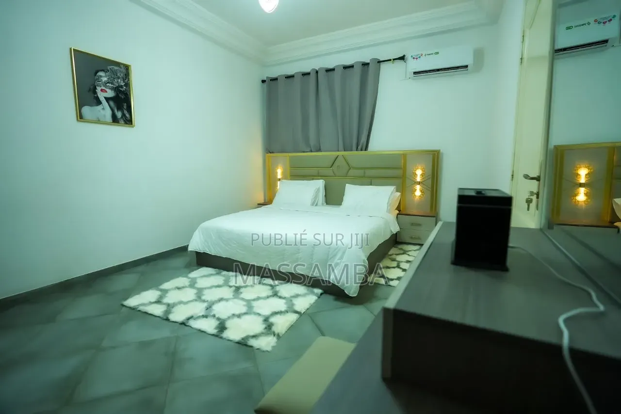 Meublé 2chbre Appartement dans Résidence Awa Seck, Yoff à Louer