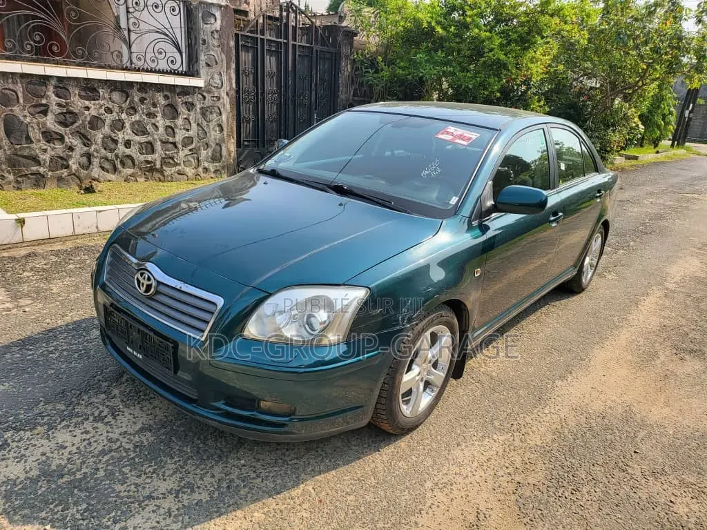 Toyota Avensis 1.8 C 2005 Vert