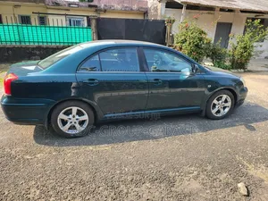Toyota Avensis 1.8 C 2005 Vert