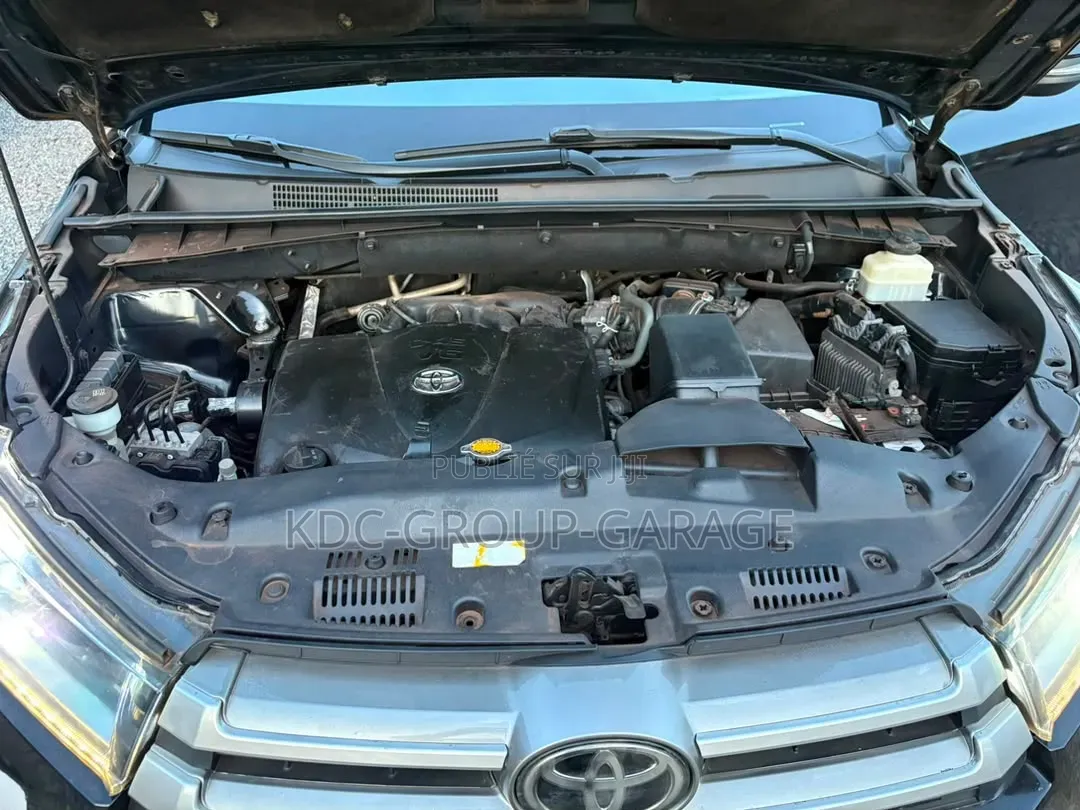 Toyota Avensis 1.8 C 2005 Vert