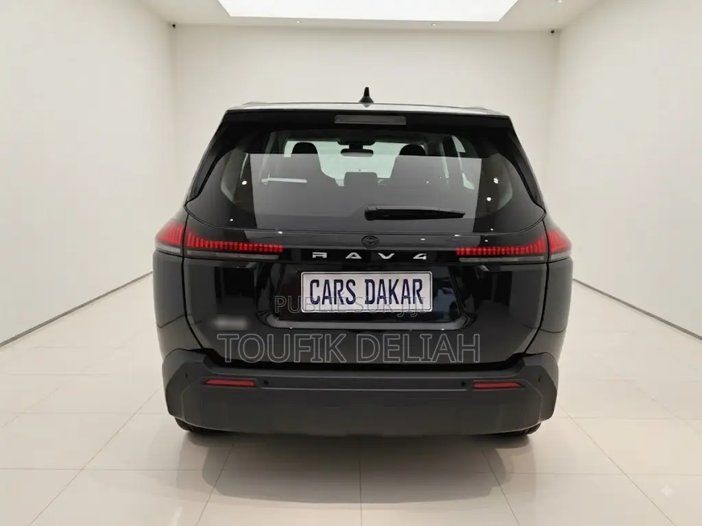 Nouveau Toyota RAV4 2026 Noir