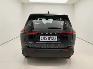 Nouveau Toyota RAV4 2026 Noir