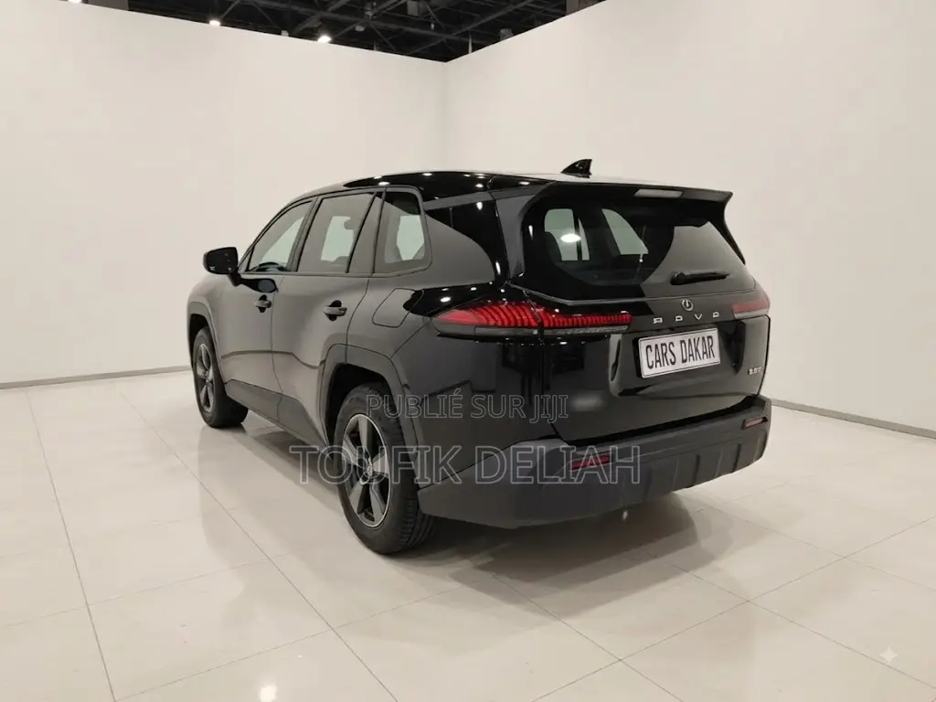 Nouveau Toyota RAV4 2026 Noir