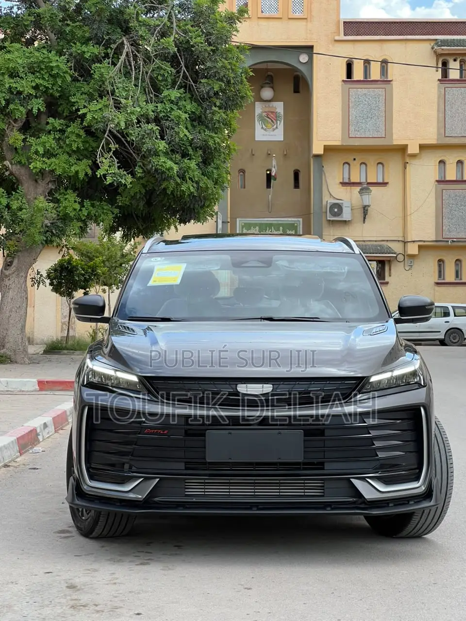 Nouveau Geely Coolray 2025 Gris