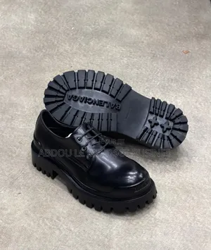 Chaussures De Ville Balenciaga Full Black Disponible