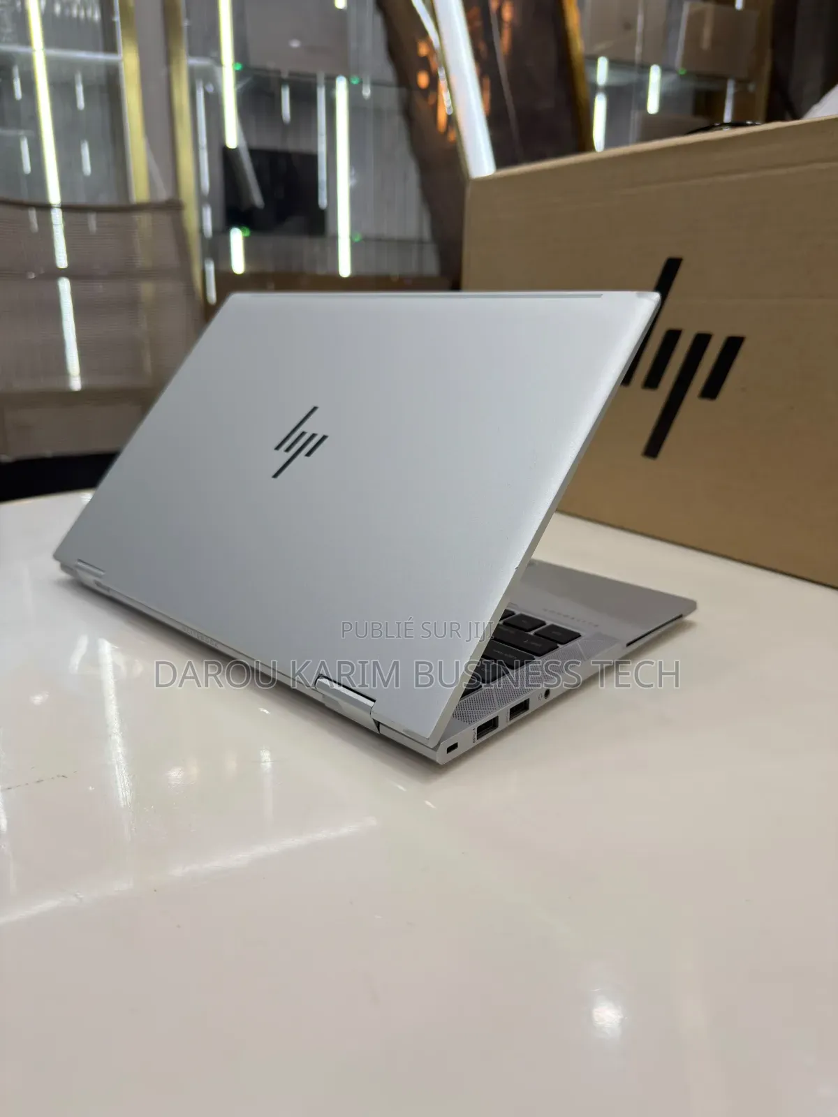 Nouveau HP EliteBook 830 G8 16GB Intel Core i5 SSD 512GB