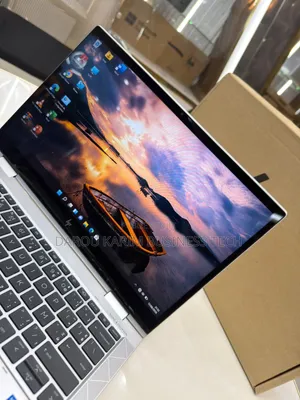 Nouveau HP EliteBook 830 G8 16GB Intel Core i5 SSD 512GB
