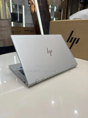 Nouveau HP EliteBook 830 G8 16GB Intel Core i5 SSD 512GB