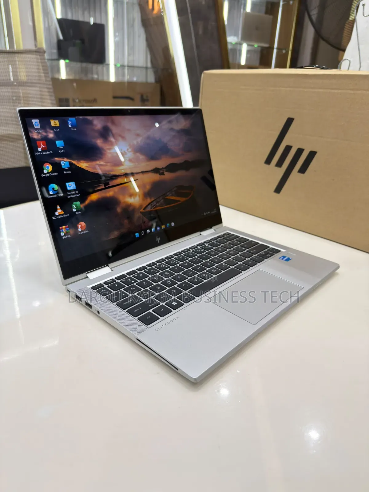 Nouveau HP EliteBook 830 G8 16GB Intel Core i5 SSD 512GB