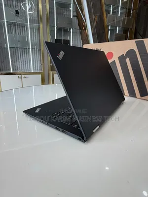 Nouveau Lenovo ThinkPad X1 Yoga 8GB Intel Core i5 SSD 256GB