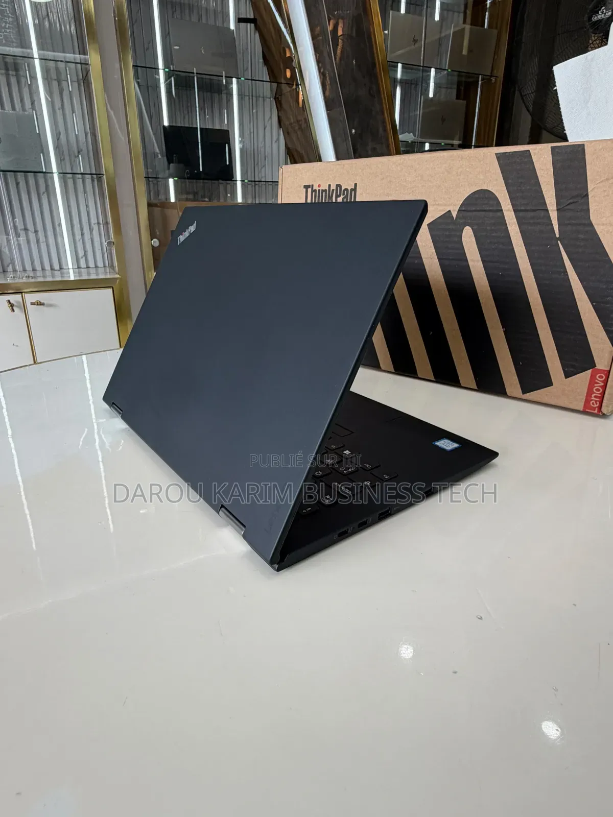 Nouveau Lenovo ThinkPad X1 Yoga 8GB Intel Core i5 SSD 256GB