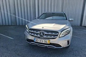 Mercedes-Benz CLA-Class 2018 Gris