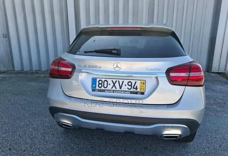 Mercedes-Benz CLA-Class 2018 Gris