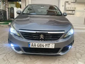 Peugeot 308 2018 Gris