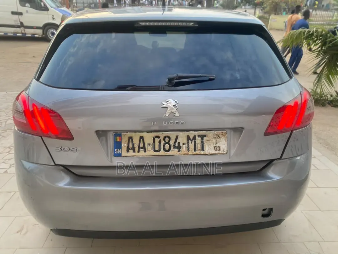 Peugeot 308 2018 Gris