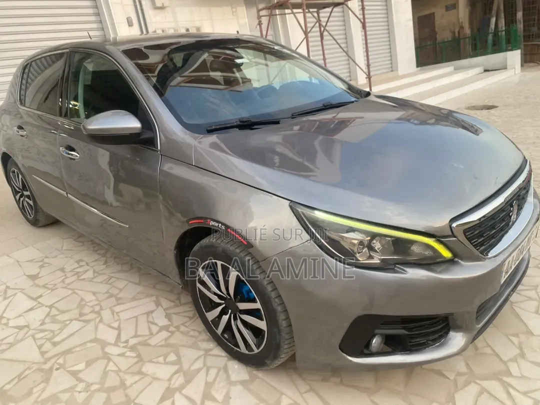 Peugeot 308 2018 Gris