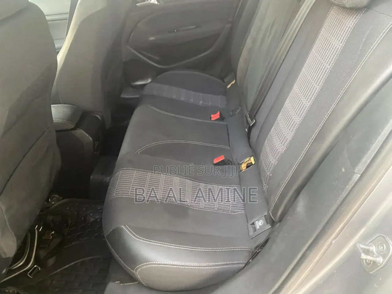 Peugeot 308 2018 Gris