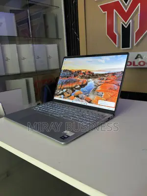 Dell Inspiron 16 5645 16GB Intel Core Ultra 7 SSD 512GB