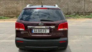 Kia Sorento LX 2013 Beige