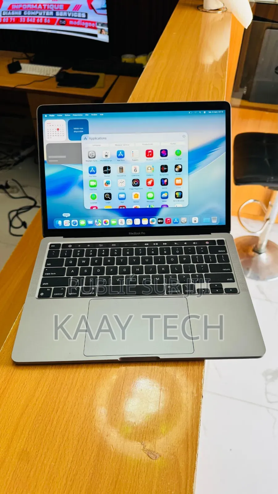 Apple MacBook Pro 2020 M1 16GB Apple M1 Pro SSD 512GB