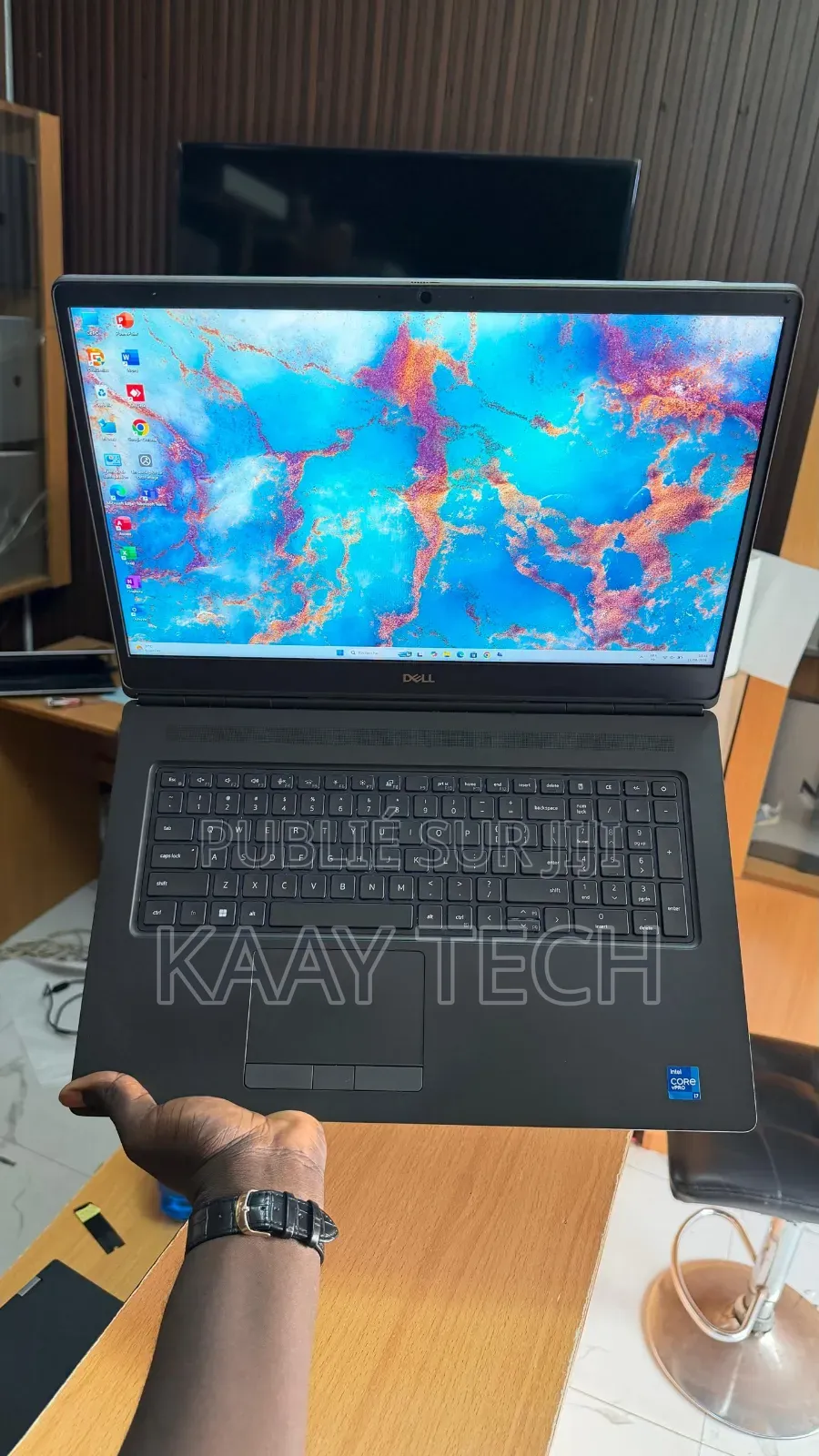 Ordinateur portable Dell Precision 7760 32GB Intel Core i7 SSD 512GB