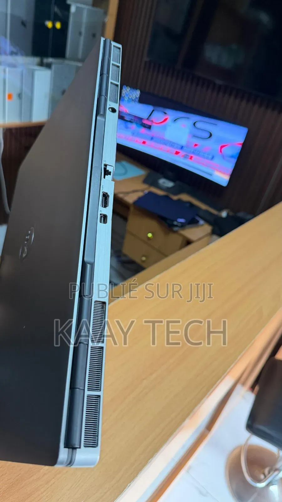 Ordinateur portable Dell Precision 7760 32GB Intel Core i7 SSD 512GB