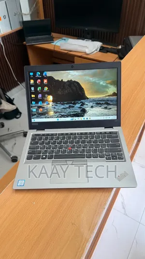 Ordinateur portable Lenovo ThinkPad L380 8GB Intel Core i5 SSD 256GB