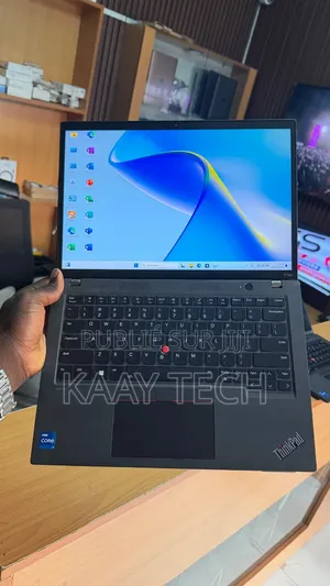 Nouveau Lenovo ThinkPad P14s 32GB Intel Core i7 SSD 512GB