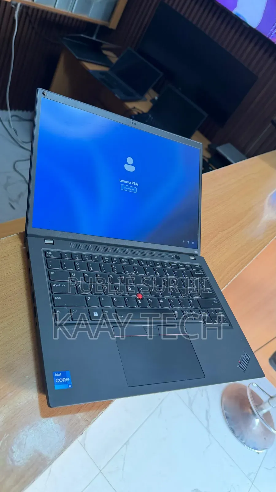 Nouveau Lenovo ThinkPad P15s 16GB Intel Core i7 SSD 1T