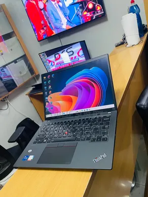 Ordinateur portable Lenovo ThinkPad T14 16GB Intel Core i5 SSD 512GB