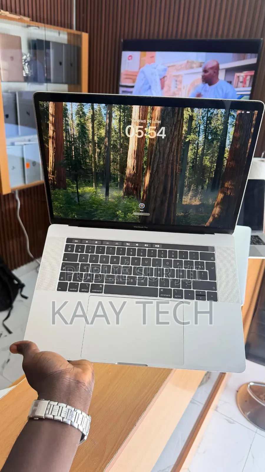 Ordinateur portable Apple MacBook Pro 2019 32GB Intel Core i9 SSD 1T