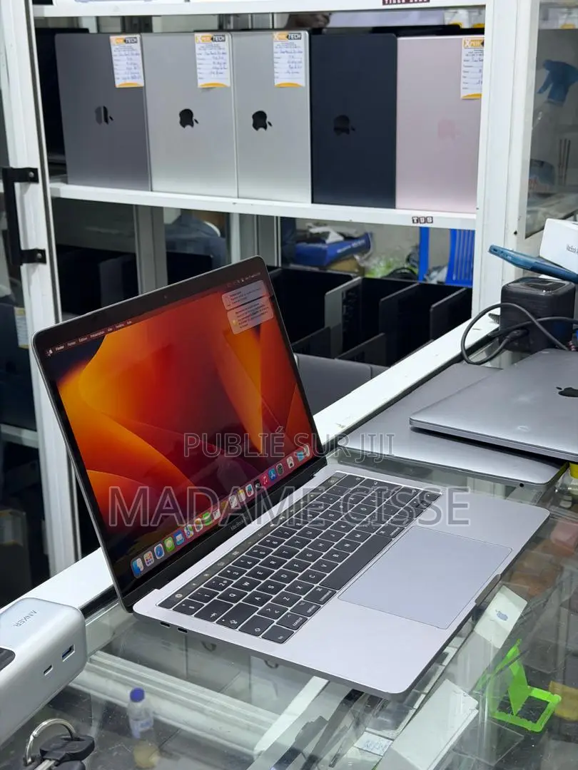 Nouveau Apple MacBook Air 2017 16GB Intel Core i5 SSD 256GB