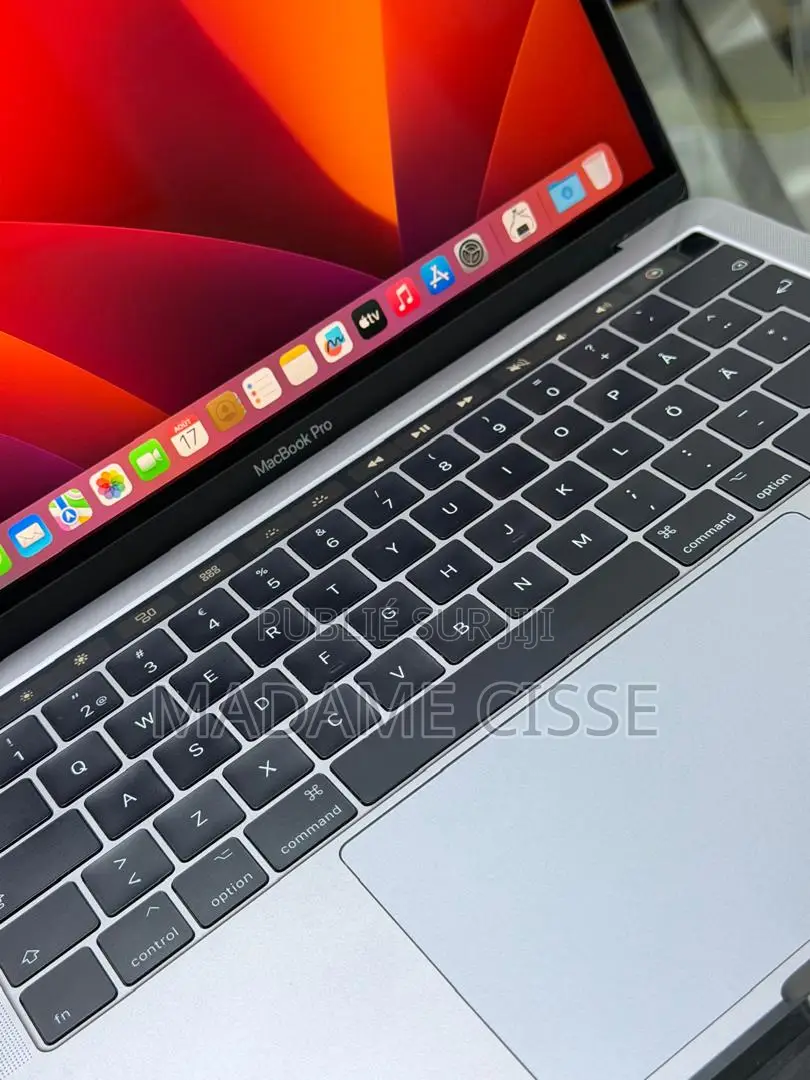 Nouveau Apple MacBook Air 2017 16GB Intel Core i5 SSD 256GB