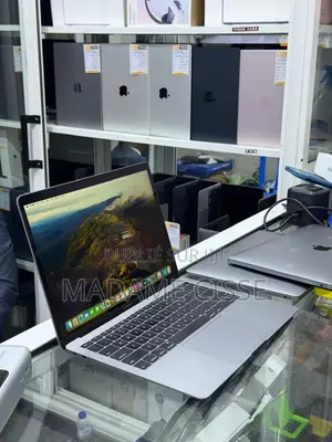 Nouveau Apple MacBook Air 2018 8GB Intel Core i5 SSD 128GB