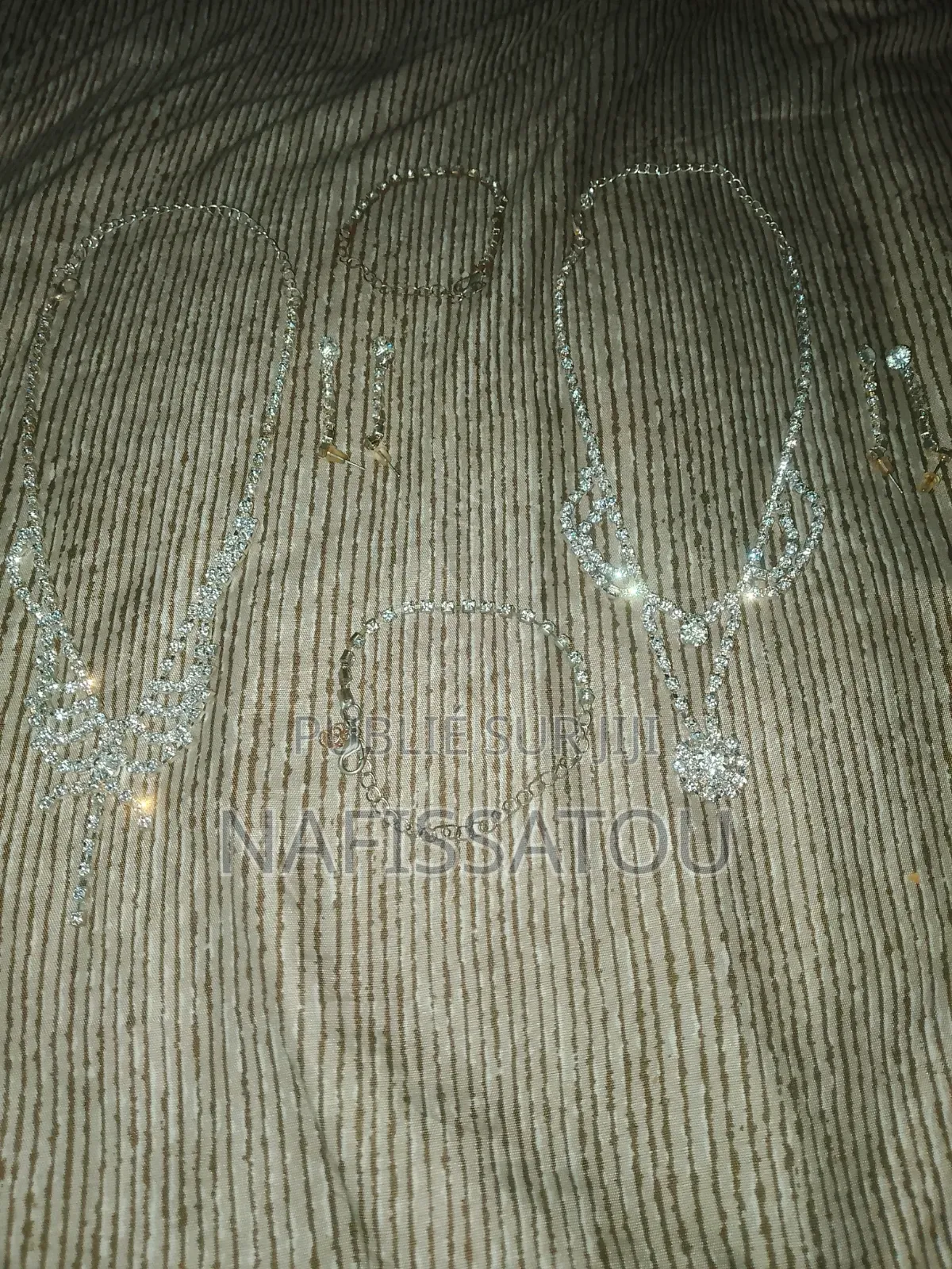 Ensemble Collier