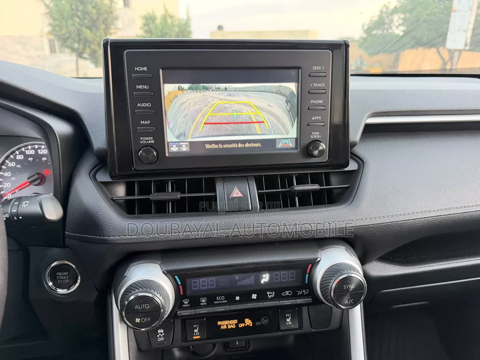 Toyota RAV4 2019 Blanc