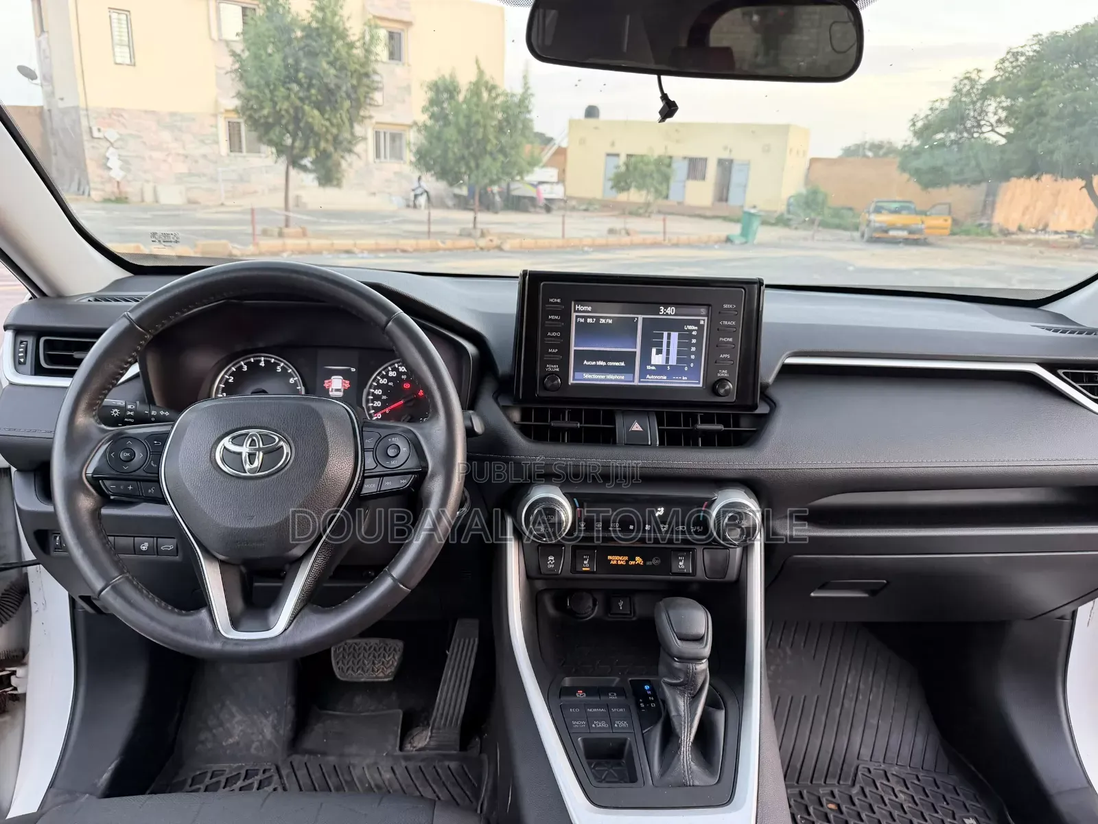 Toyota RAV4 2019 Blanc