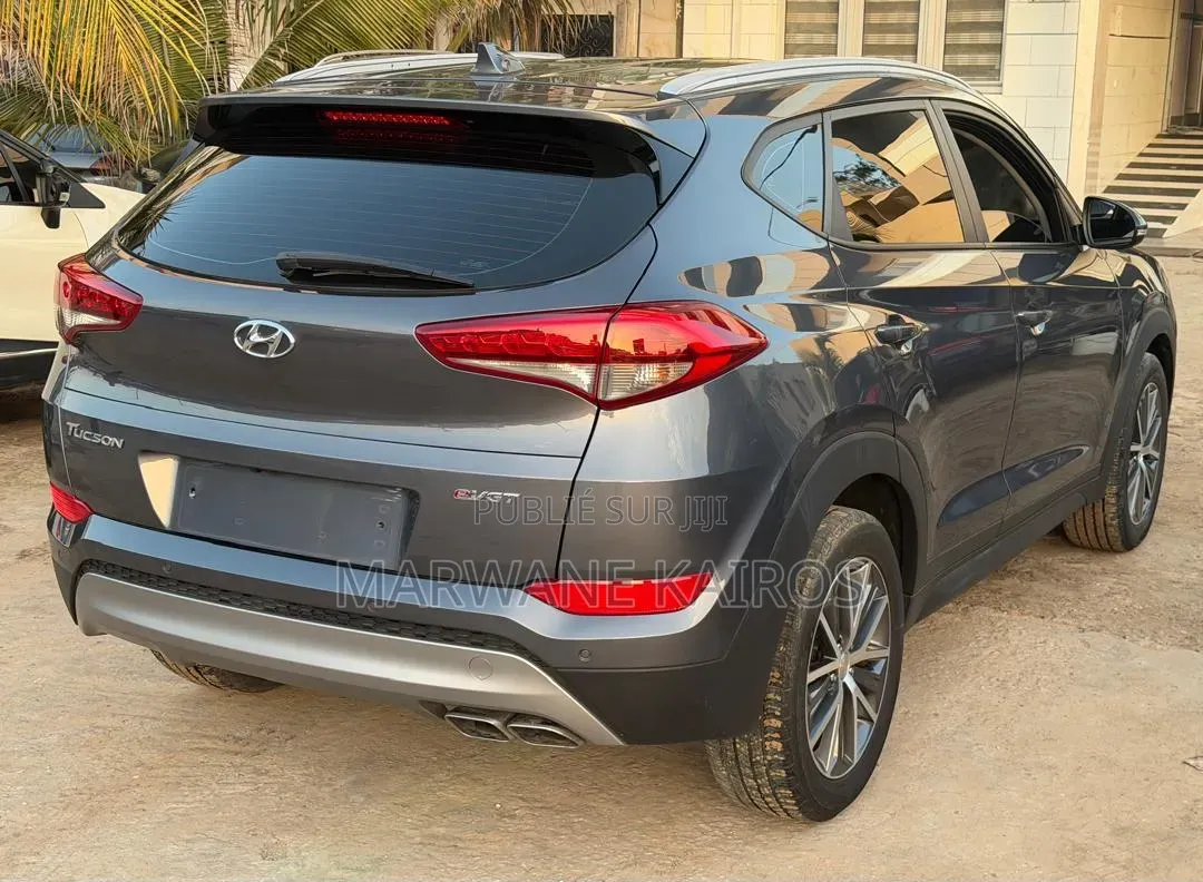 Hyundai Tucson 2017 Gris