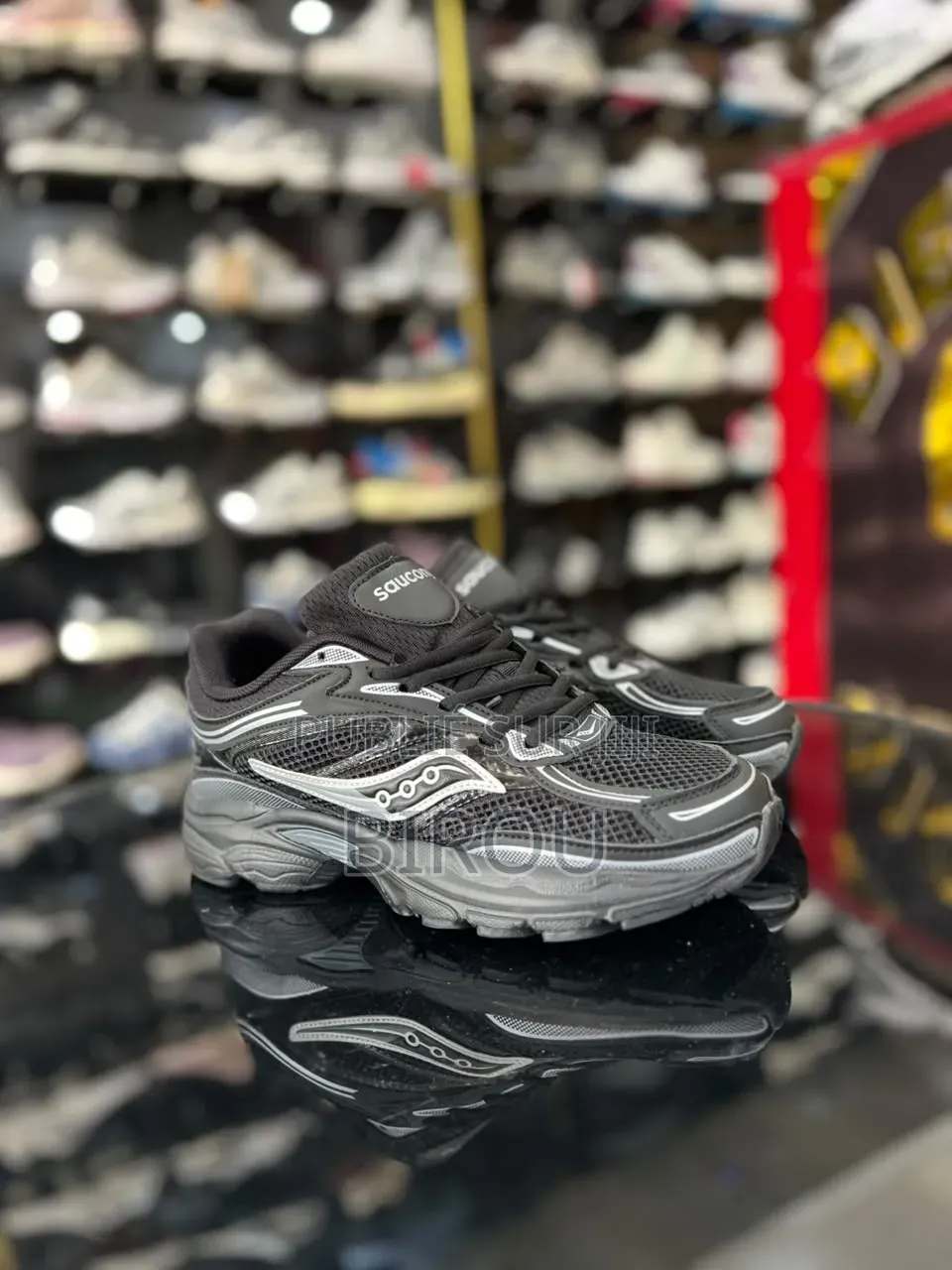 Saucony Omni 9 Noir Et Blanc