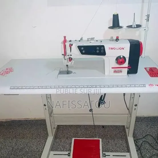 Machine À Coudre