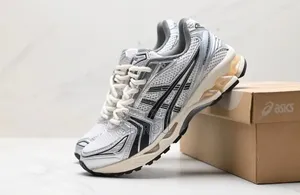 ASICS Kayano 14 Disponible