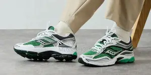 SAUCONY Vert